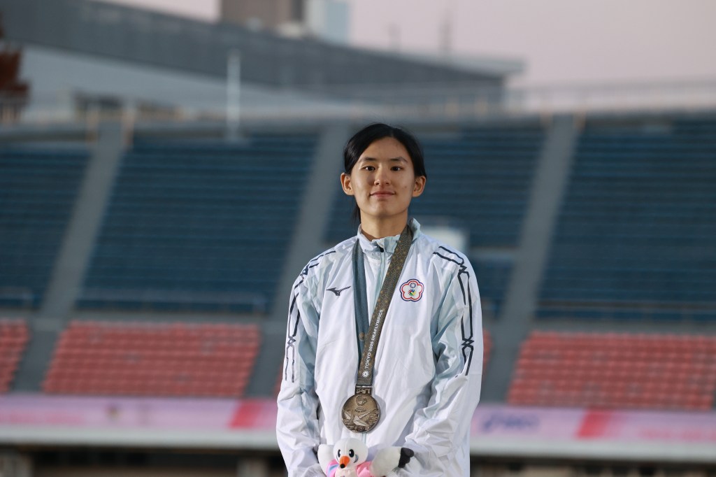 台中之光再綻放！許樂勇奪2025東京聽奧女子100公尺跨欄銀牌